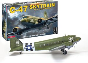 Revell 15875 C47 Skytrain WWII 1:48...