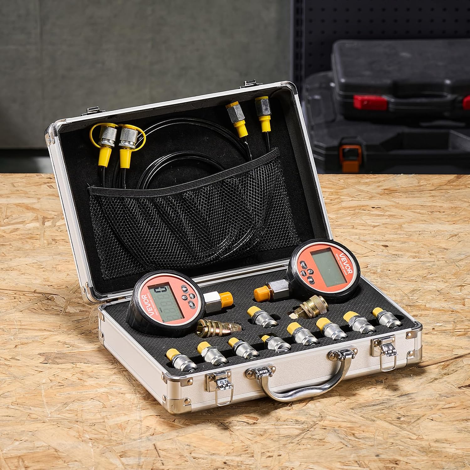 VEVOR Digital Hydraulic Pressure Test Coupling Kit, 10000 PSI Pressure Gauge Manometer Tester with 2 Gauges, 9 Test Couplings, 2 Quick-Release Couplers, 2 Hoses for Excavator Construction Machinery - Image 8