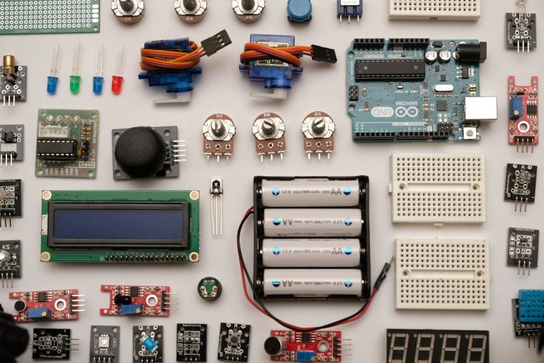 A Beginner’s Guide to Circuit Kits and Electronics Learning