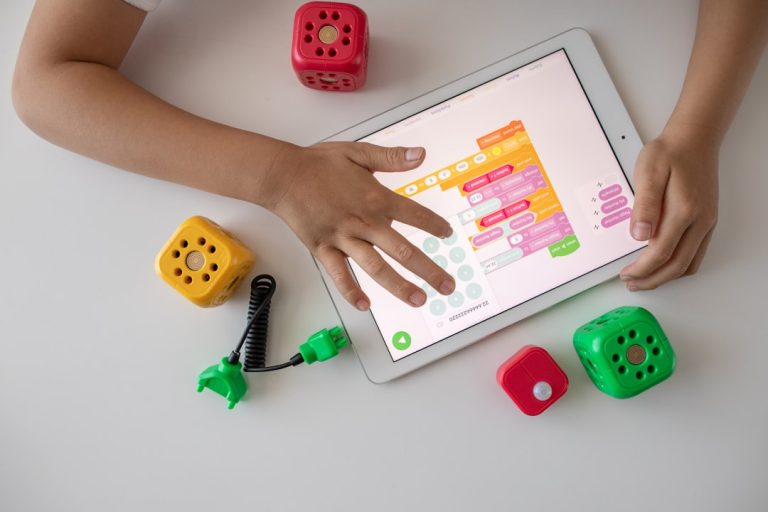 How to Turn Screen Time Into Productive STEM Learning
